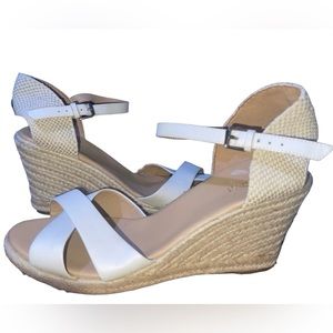 Nine West Women’s Wedge Heel Sandal Size 11M